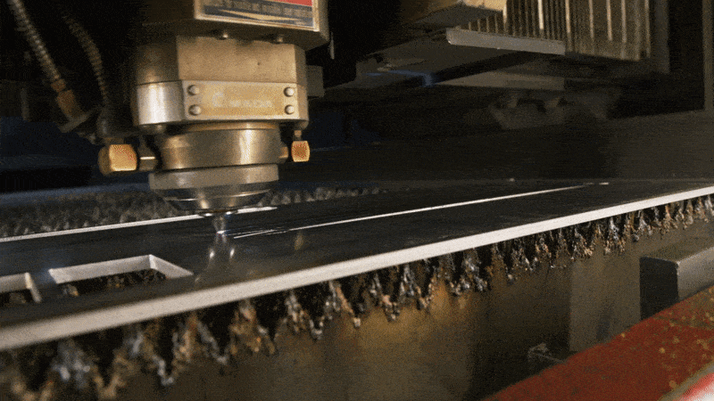 Laser cutting metal
