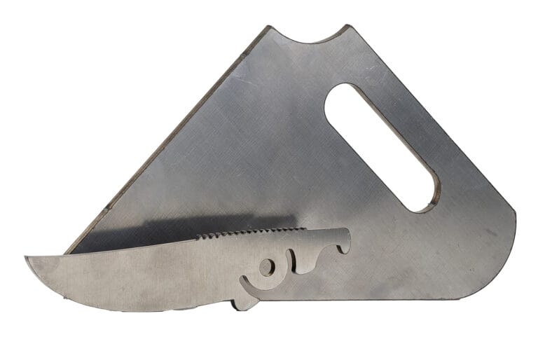 1095 high carbon steel is perfect for a variety of applications such a blades and leaf springs